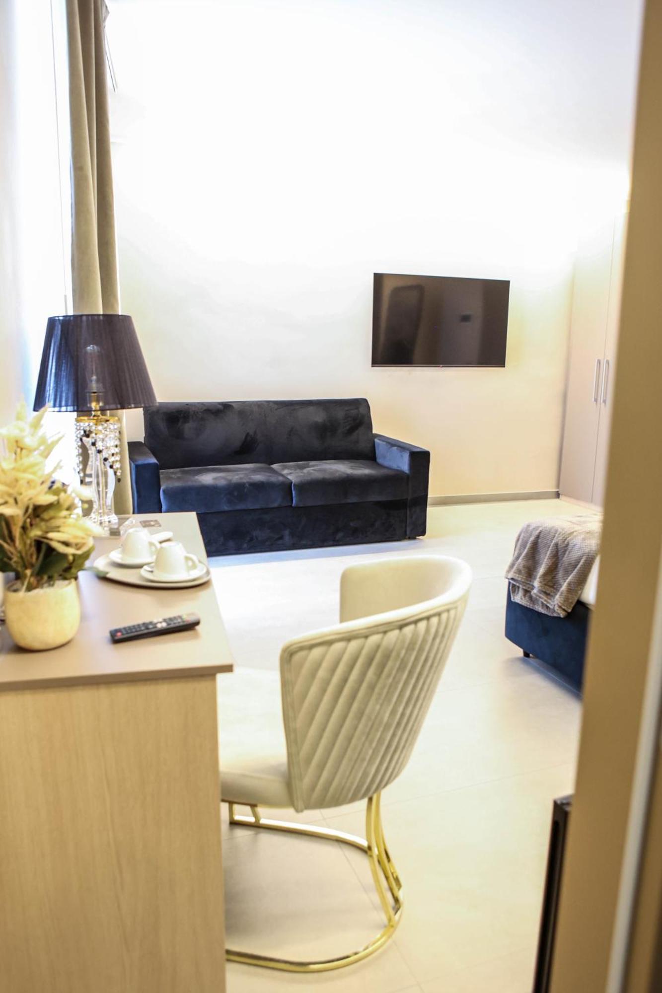 B&B Suites&Rooms Piazza Dei Martiri Катания Экстерьер фото